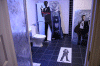 007bathroom.gif (267129 bytes)