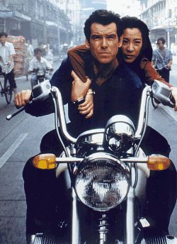 Tomorrow Never Dies James Bond BMW R1200 C 