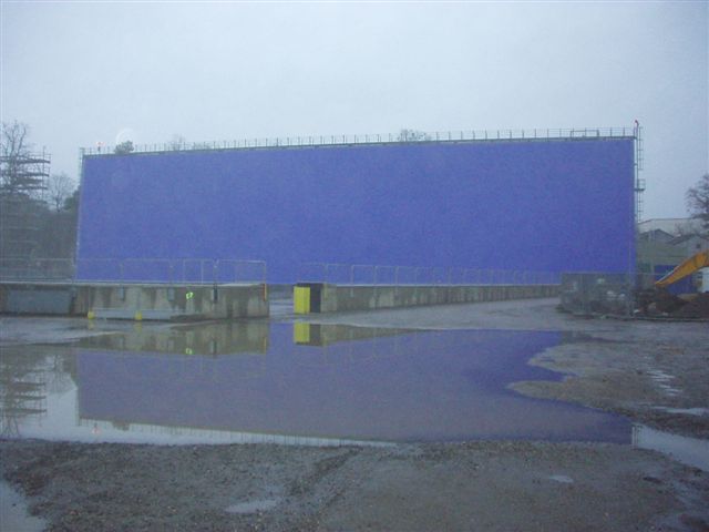 Pinewood Studios Blue Screen