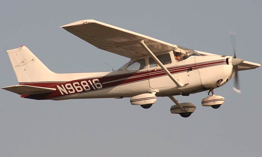 cessna-n96816.jpg