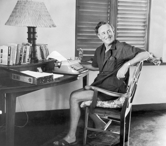 Ian Fleming writing his novells in Jamaica Goldeneye 1953  Ian Fleming's desk in his bedroom