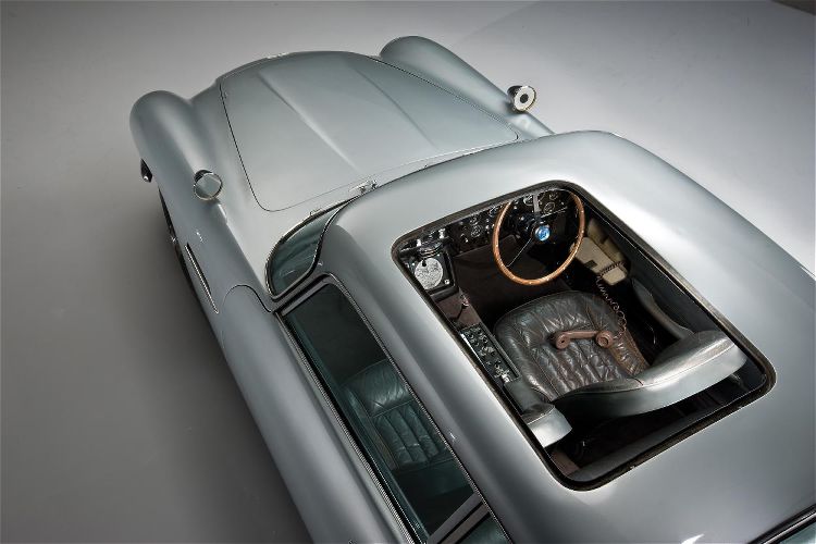 James Bond 1964 Aston Martin James Bond 1964 Aston Martin