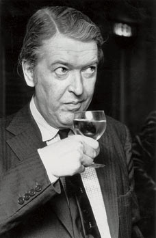 Kingsley Amis (1922 - 1995)