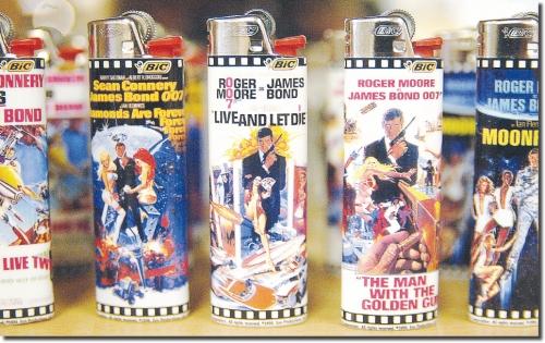 Bic_lightrers_James_Bond.