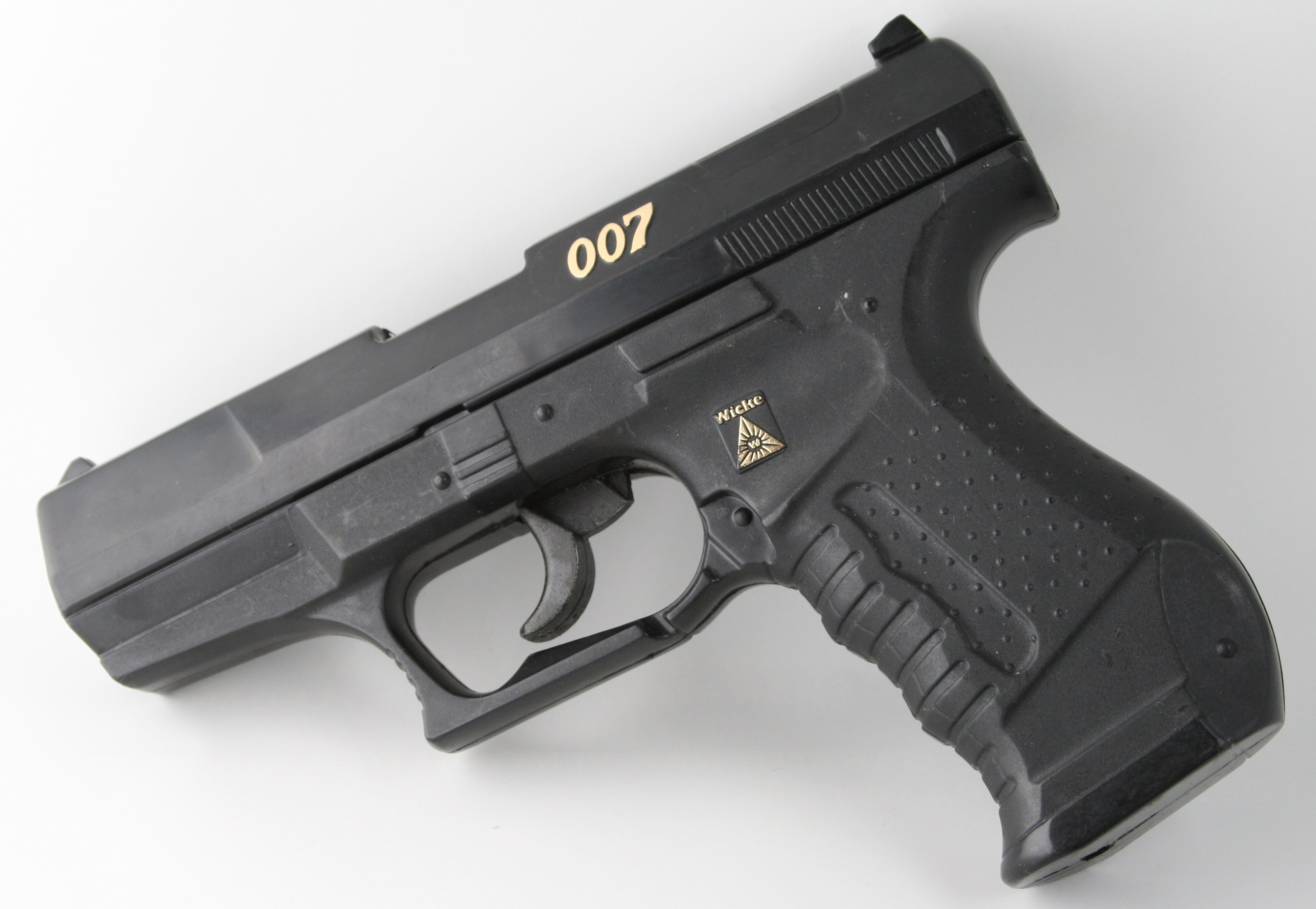 PPK Lighter toy gun prop costume cosplay 007 pistol james Walther bond mi6 agent 