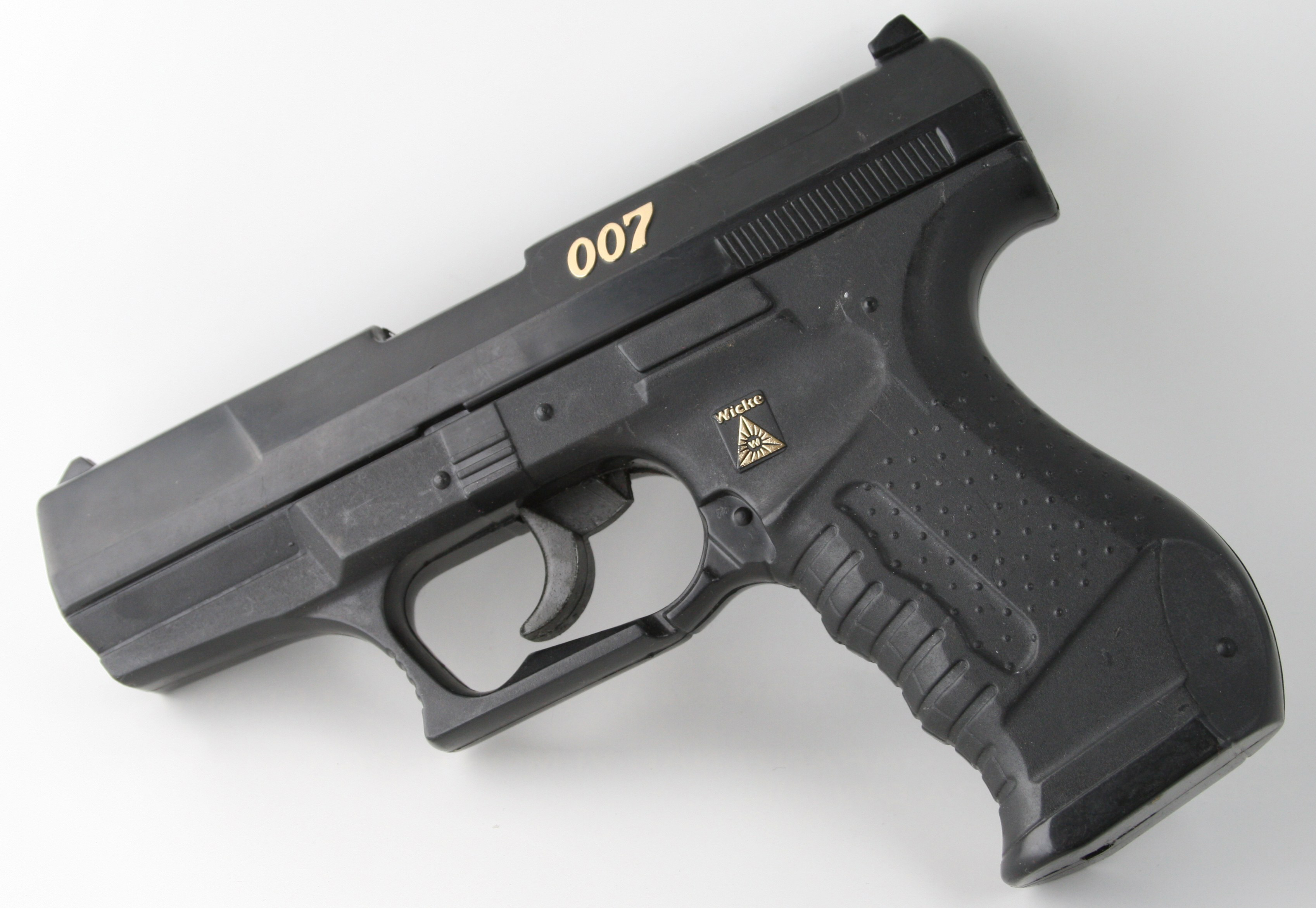 Walther Ppk 7 62 Mm And James Bond Walther P99 Gun With Silencer