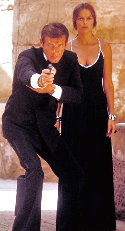 Bondgirl dresses from James Bond movie