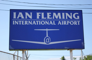 fleming_airport_sign.jpg (409698 bytes)